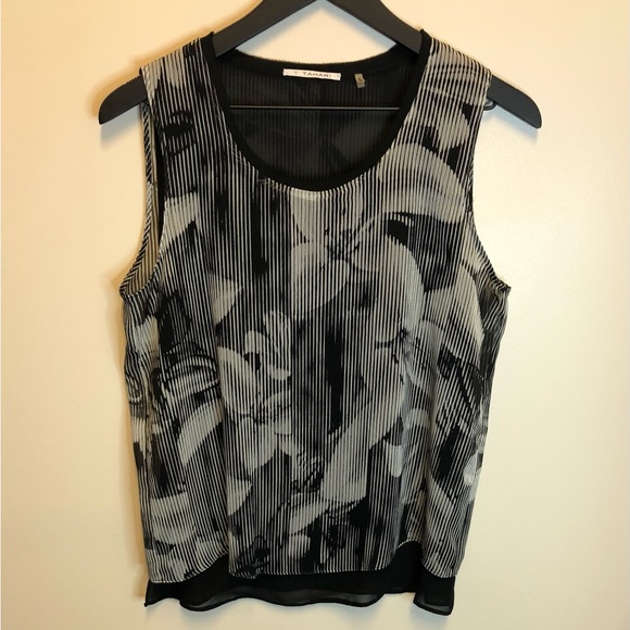 NWOT Tahari Top - Picture 1 of 7